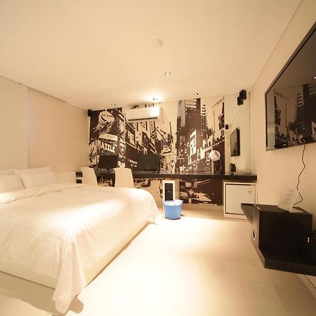 Hotel Pop Jongno Сеул Екстериор снимка