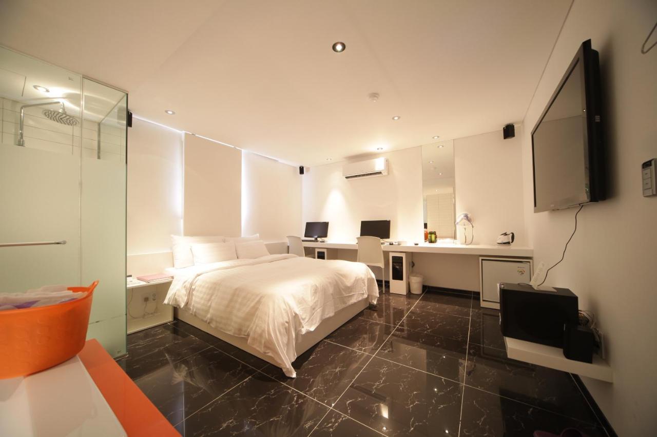 Hotel Pop Jongno Сеул Екстериор снимка