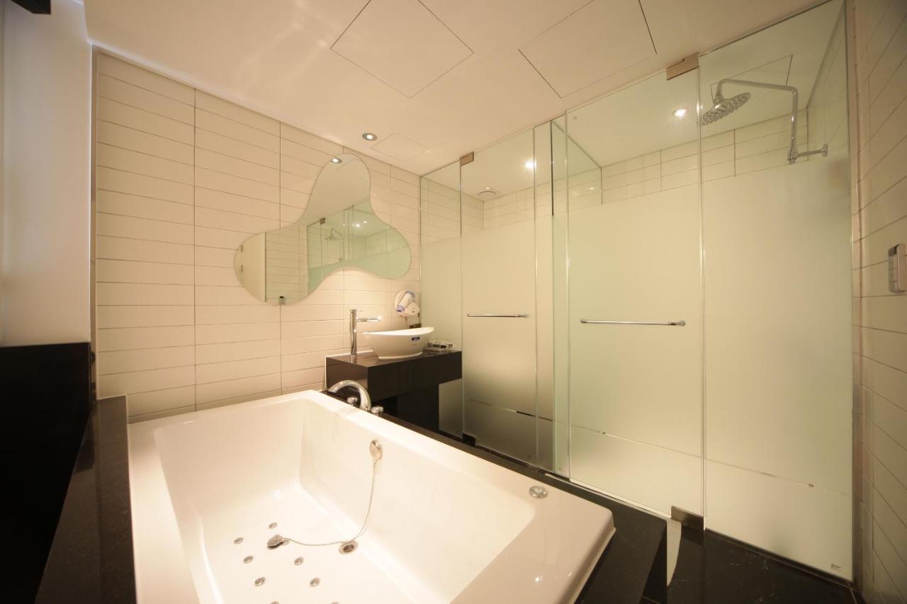 Hotel Pop Jongno Сеул Екстериор снимка
