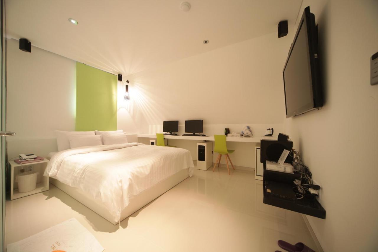 Hotel Pop Jongno Сеул Екстериор снимка