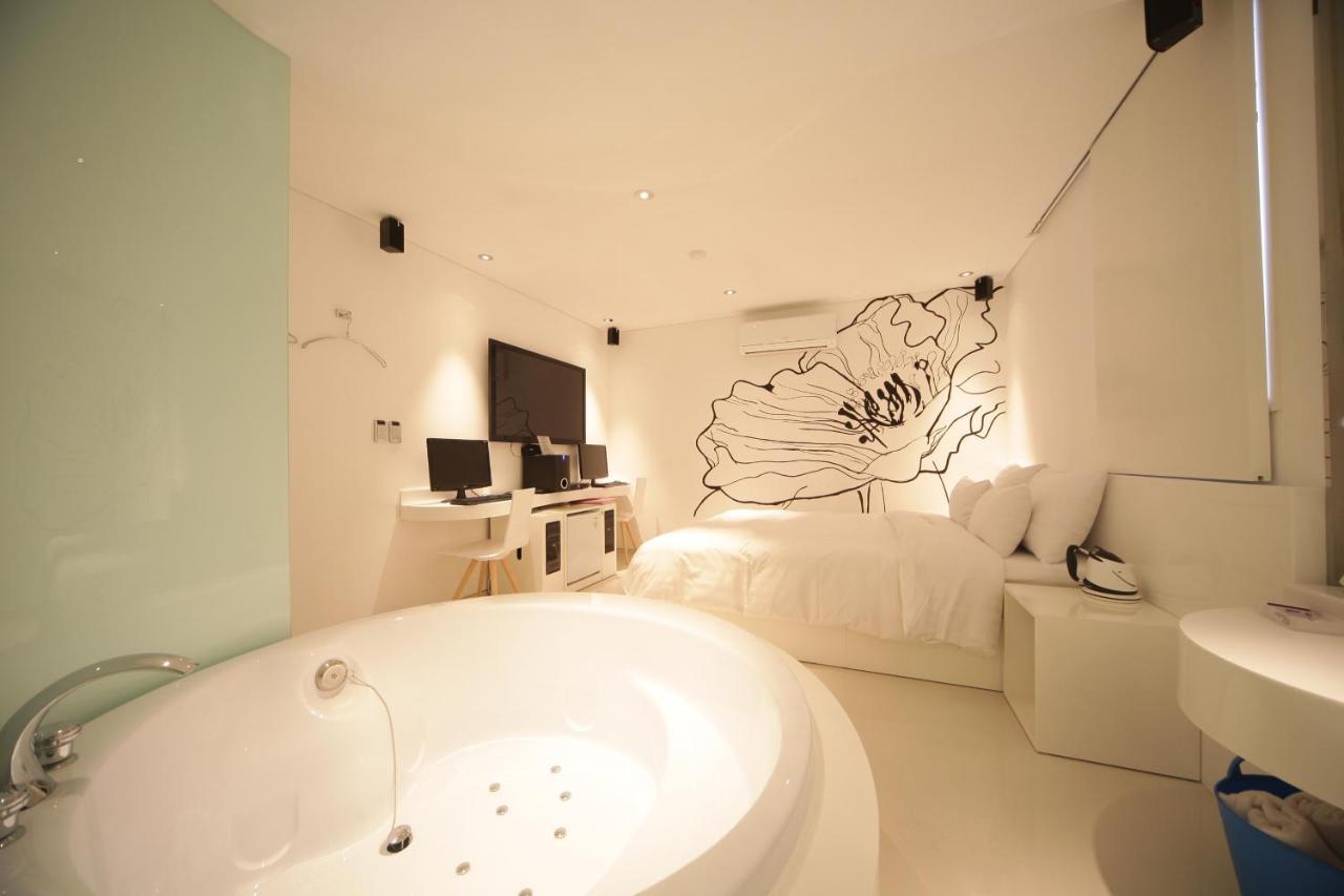 Hotel Pop Jongno Сеул Екстериор снимка