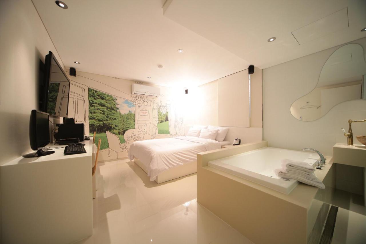 Hotel Pop Jongno Сеул Екстериор снимка