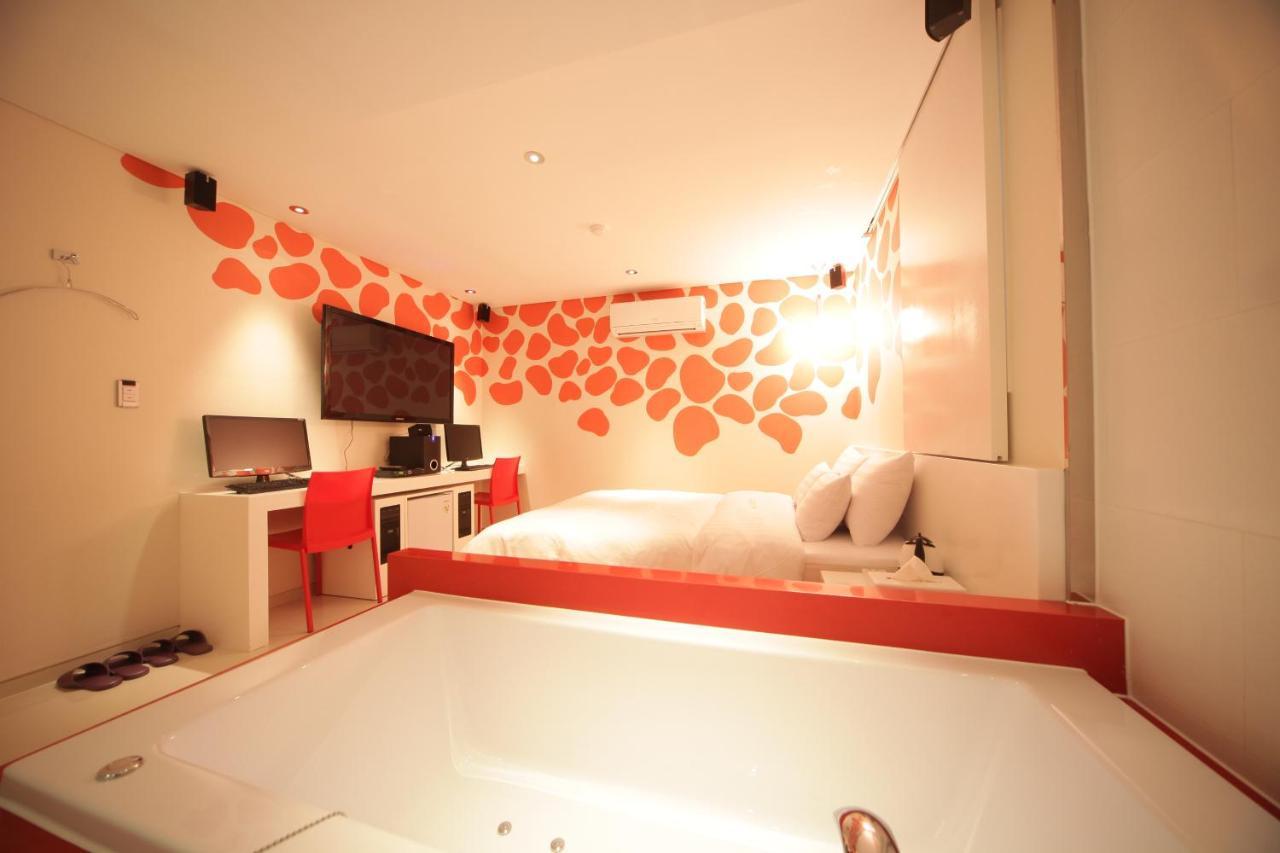 Hotel Pop Jongno Сеул Екстериор снимка